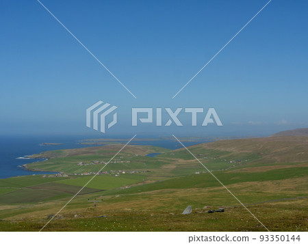 The shetland islands in the scotish north sea The shetland islands in the scotish north sea 93350144