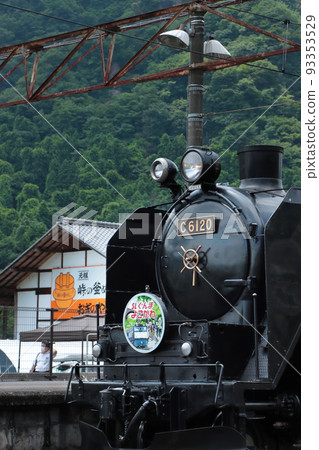SL Gunma Yokokawa towed by C61-20 steam locomotive waiting for departure at Yokogawa Station_Photographed on July 24, 2022 93353529