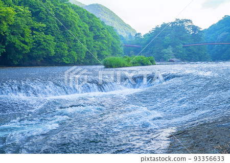 吹雪瀑布、吹雪谷、初夏風光 93356633