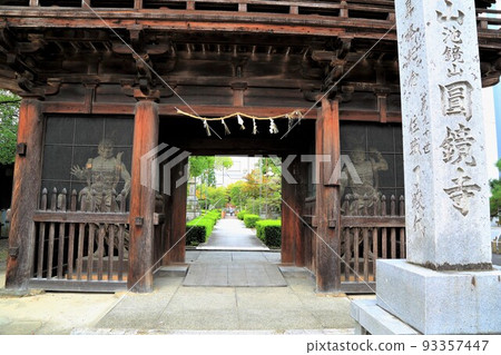 Mino San Kobo Stroll in Summer 3 (Kitakata-cho, Motosu-gun, Gifu Prefecture: Enkyo-ji Temple) Mino San Kobo Stroll in Summer 3 (Kitakata-cho, Motosu-gun, Gifu Prefecture: Enkyo-ji Temple) 93357447