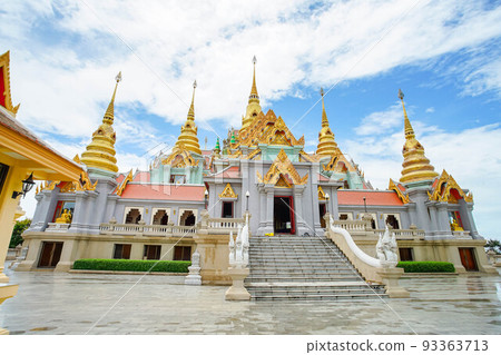Phra Mahathat Chedi Phakdee Prakat in Prachuap Khiri Khan, Thailand. 93363713