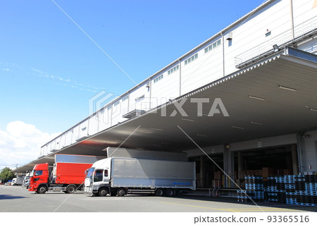 配送中心卡車 93365516