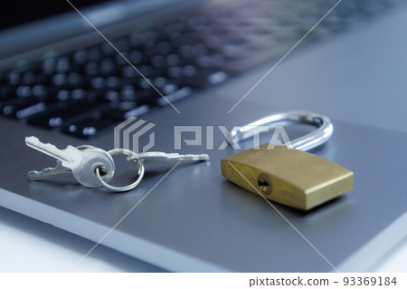 PC 和掛鎖安全圖像 PC 和掛鎖安全圖像 93369184