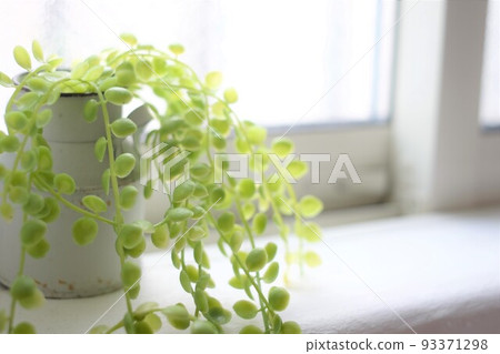 洗手間窗戶鑰匙 93371298