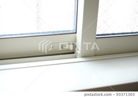 Washroom window key 93371303