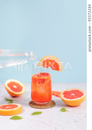 summer background with grapefruit ade, juice drink with grapefruits 93372284