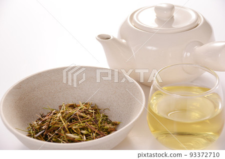 Assembly tea tea leaves 93372710