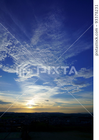 Kizugawa City, Kyoto Prefecture Castle ruins park/famous place for sunset Kizugawa City, Kyoto Prefecture Castle ruins park/famous place for sunset 93378231