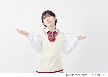 放棄在白色背景的一個高中女孩 93379193