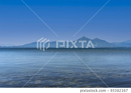 Lake Inawashiro and Mt. Bandai in summer, view from Yokozawa Beach, Koriyama City, Fukushima Prefecture 93382167