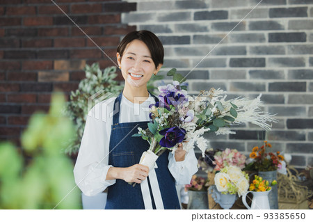 Florist women 93385650