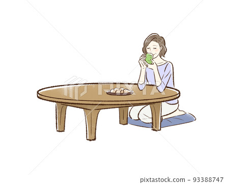 Middle-aged woman relaxing at a table in a Japanese-style room_no background 93388747