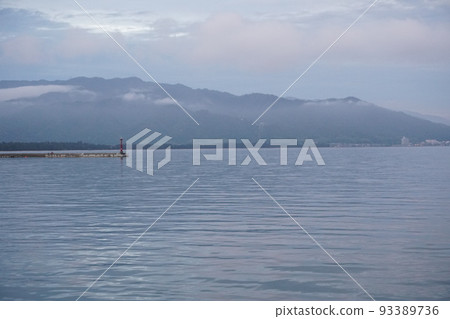 從島崎公園看到的傍晚的若狹灣 從島崎公園看到的傍晚的若狹灣 93389736