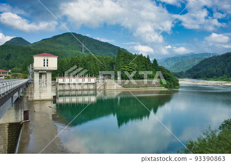 富山縣立山町岡田區洋子江頭工廠 93390863