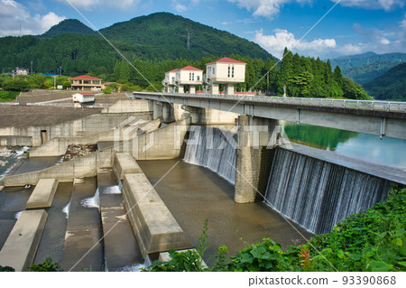 富山縣立山町岡田區洋子江頭工廠 富山縣立山町岡田區洋子江頭工廠 93390868