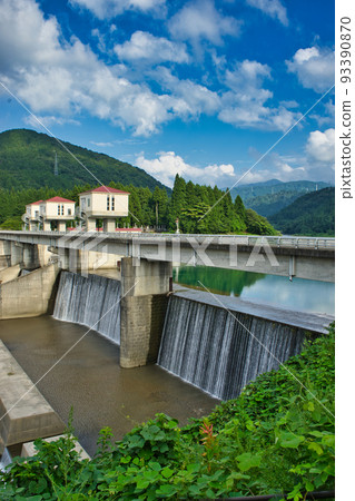 Yoko-Egashira Works in Okada District, Tateyama Town, Toyama Prefecture Yoko-Egashira Works in Okada District, Tateyama Town, Toyama Prefecture 93390870