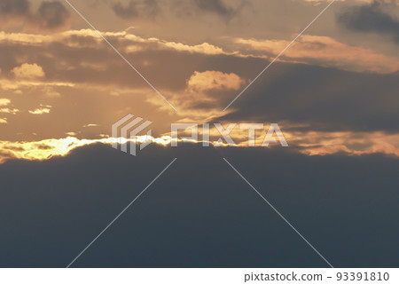Magnificent and beautiful sunset over Lake Biwa, Shiga Prefecture Magnificent and beautiful sunset over Lake Biwa, Shiga Prefecture 93391810