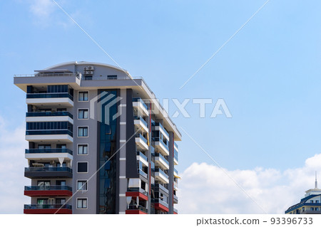Modern apartment building. Residential Properties. 93396733