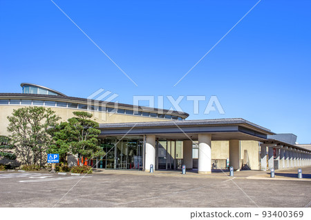  大分市美術館 93400369
