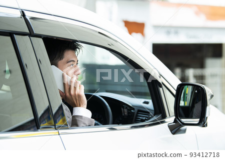 Male car smartphone phone call Male car smartphone phone call 93412718