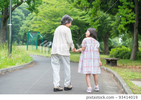 Nursing care senior woman child 93414019