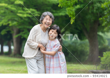 Nursing care senior woman child 93414021