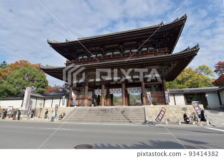 Ninna-ji Temple, Niomon, Omuro, Ukyo Ward, Kyoto City Ninna-ji Temple, Niomon, Omuro, Ukyo Ward, Kyoto City 93414382