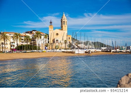 church, sea, shore 93415214