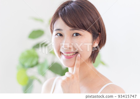 微笑的女人（美容、牙齒、美白） 93415747