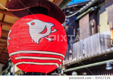 [Old city scenery in Kyoto] Scenery around Pontocho 93417156