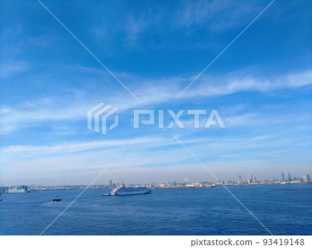 Sea	 93419148