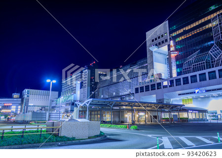 [Urban scenery of Kyoto] City night view around Kyoto Station 93420623