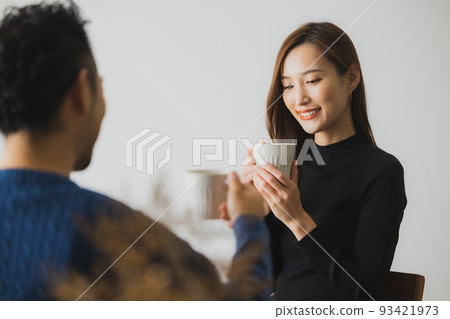 咖啡館 夫婦 冬天 咖啡館 夫婦 冬天 93421973