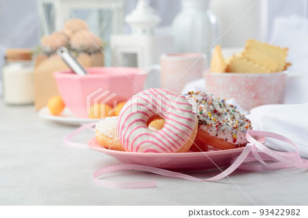 Sweet delicious tasty donuts. 93422982