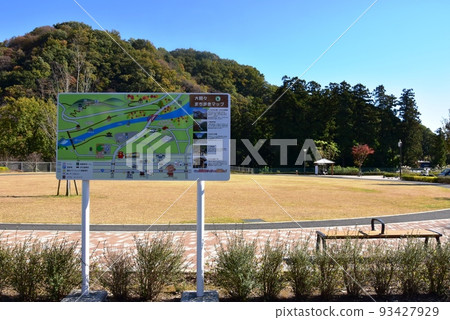 Midori City, Gunma Prefecture, Omama's Splash Square and Autumn Leaves Midori City, Gunma Prefecture, Omama's Splash Square and Autumn Leaves 93427929