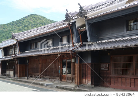 Hirata and Furukawa Houses with Udatsu 93428064