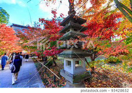 東京世田谷區秋葉石燈籠在九本佛淨心寺 東京世田谷區秋葉石燈籠在九本佛淨心寺 93428632