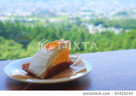 delicious sweet fruit cake 93429249