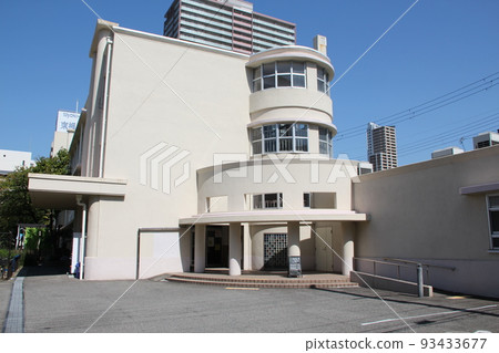 尼崎市政府開明政府大樓（原尼崎市開明小學、舊開明神城小學） 兵庫縣尼崎市 93433677