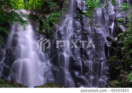 Cool scenery in the middle of Hakodaki Falls 4 Kokufucho, Tottori City, Tottori Prefecture Cool scenery in the middle of Hakodaki Falls 4 Kokufucho, Tottori City, Tottori Prefecture 93433953