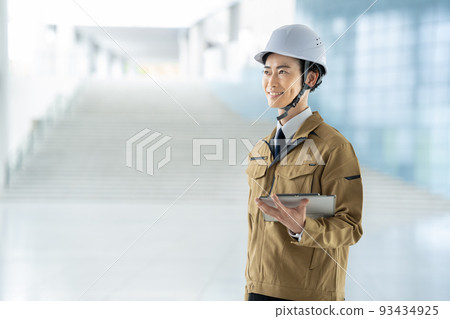 Men in general contractor work clothes Men in general contractor work clothes 93434925