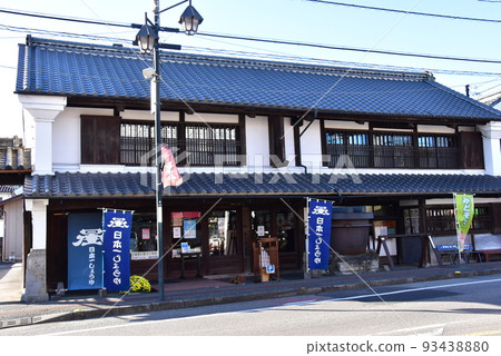Japan's No. 1 soy sauce store and blue sky in Omama Town, Midori City, Gunma Prefecture 93438880