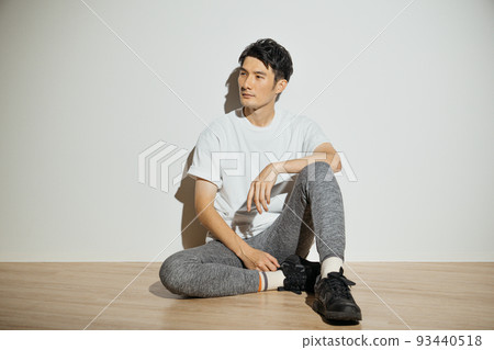 sports fashion men 93440518