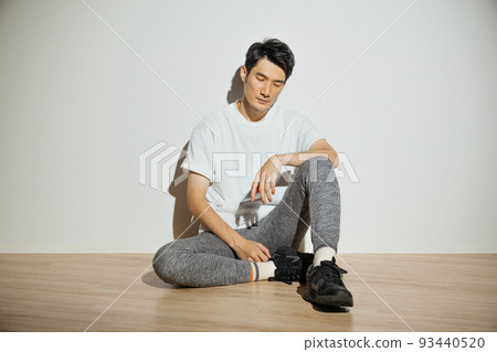 sports fashion men 93440520