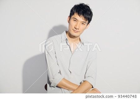 帥氣男人的清爽形象 帥氣男人的清爽形象 93440748