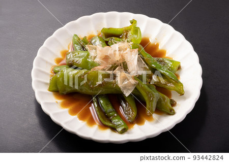 酸酸甜甜的 93442824