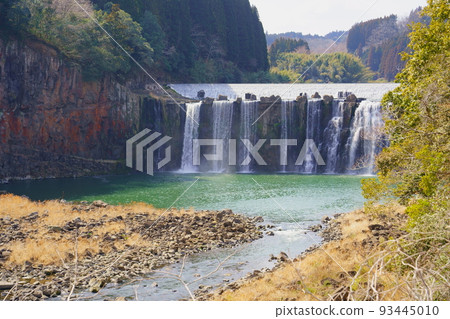 Chindan Falls (Bungo Ono City, Oita Prefecture) 93445010
