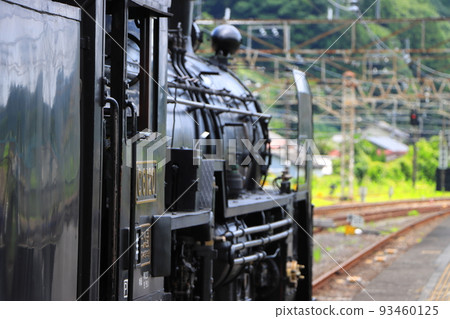 SL Gunma Yokokawa towed by C61-20 steam locomotive waiting for departure at Yokogawa Station_Photographed on July 24, 2022 93460125