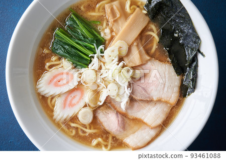 soy source ramen  93461088