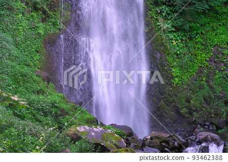 [Japan's Top 100 Waterfalls] Lower Amedaki 2 Kokufucho, Tottori City, Tottori Prefecture 93462388